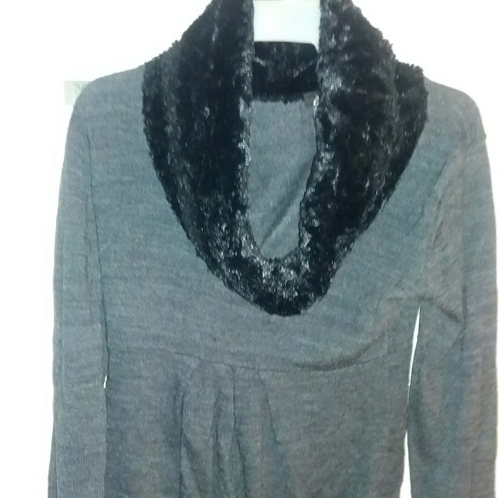 Gray sweater